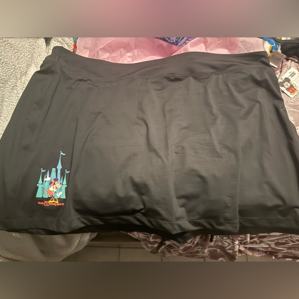 Disney athletic skirt size 3xl